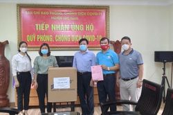 Cựu học sinh trường Chuyên Bắc Giang ủng hộ hơn 2 tỉ đồng tuyến đầu chống dịch