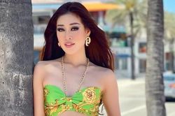 Khánh Vân diện street style trên phố Mỹ