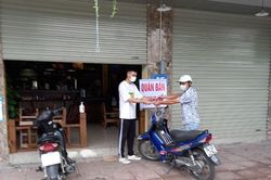Còn nhiều người chủ quan, coi thường dịch bệnh