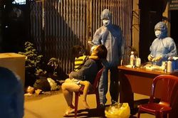 Nguyên nhân khiến chuỗi lây nhiễm tại cơ sở tôn giáo ở TP.HCM có số lượng ca nhiễm lớn