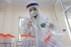 Hà Nội xin được đàm phán, tiếp cận các nguồn vaccine ngừa Covid-19
