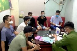 Phạt hơn 30 triệu đồng quán karaoke vi phạm phòng, chống dịch