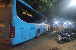 Không chịu khai báo y tế, tài xế nhốt CSGT trên xe khách