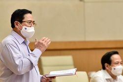 Thủ tướng: Tiếp cận mọi khả năng để mua vaccine phòng COVID-19