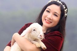 Thanh Thanh Hiền tuổi 52: Làm mẹ đơn thân, sống an yên bên con gái