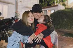 Đang hạnh phúc bên vợ cũ Hoài Lâm, Đạt G bất ngờ cho 'bay màu' hết bài đăng trên Instagram