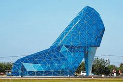 Nhà thờ có hình dạng độc đáo nhất nhì thế giới
