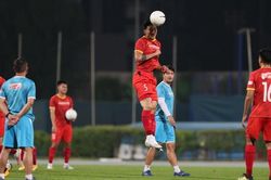 Tin ĐT Việt Nam ngày 30/5: Văn Hậu có thể đá từ trận gặp Indonesia