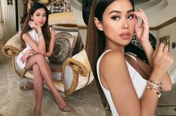 Em chồng Hà Tăng ở nhà chống dịch, update ảnh lên đồ với loạt trang sức nhìn xịn như chụp tạp chí