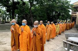Đồng Nai: Lớp Trung cấp Phật học Ni giới Hệ phái Khất sĩ tác pháp an cư