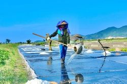 'Đỉnh' nắng nóng ở miền Bắc và miền Trung trong 3 ngày tới