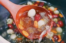 Cách nấu chè dưỡng nhan siêu ngon tại nhà
