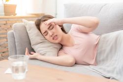Gặp bệnh nguy hiểm vì thói quen ngủ quá nhiều