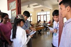Những vật dụng mà học sinh thi vào lớp 10 THPT ở Hà Nội không được mang vào phòng thi