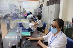 Bộ Nội vụ đề xuất bỏ hàng loạt chứng chỉ bồi dưỡng với công chức, viên chức