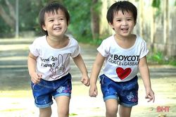 Trẻ thơ Hà Tĩnh hồn nhiên qua 'ống kính' của bố mẹ và người thân