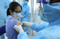 Tổng hợp COVID-19 ngày 1/6: Khẩn trương hơn nữa việc mua vacccine phòng dịch; thêm 251 ca mắc mới