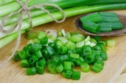 Đừng dại kết hợp hành lá với 3 thực phẩm này, cẩn thận kẻo 'rước họa'