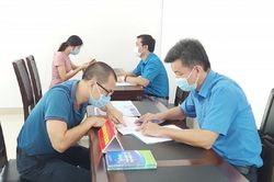 Quảng Ninh lập điểm tư vấn pháp luật cho công nhân tại các khu công nghiệp