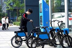 Hà Nội thí điểm xe điện 2 bánh miễn phí
