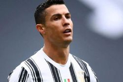 'UEFA phạt Juventus, Barca, Real trong tuần này'