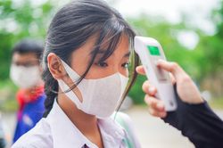 Thích nghi với cuộc sống tối giản ở TP.HCM trong dịch
