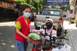 Những nghĩa cử cao đẹp trong mùa dịch tại TP Hồ Chí Minh
