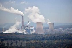 Anh mở sàn giao dịch khí thải carbon riêng hậu Brexit