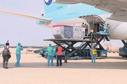 Mọi con đường để tới vắc-xin