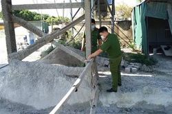 Hai trạm trộn bê tông gây ô nhiễm môi trường bị cưỡng chế