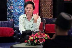 Hoài Linh từng khẳng định: 'Khán giả đưa mình lên được thì cũng kéo mình xuống được'