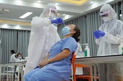 Thành phố Hồ Chí Minh: Mọi bệnh nhân đến bệnh viện sẽ phải xét nghiệm Covid-19