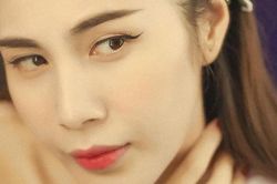 Thủy Tiên trả lại 30 triệu đồng và xin lỗi người chuyển nhầm tiền