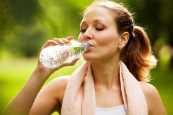 6 bí quyết làm mát cơ thể trong mùa hè bạn phải biết