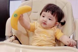 'Bánh bao sữa' Winnie trở lại với series ăn 'cả thế giới' nhưng lần này bỗng dịu dàng đến lạ