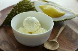 Cách làm kem sầu riêng mát lạnh tại nhà