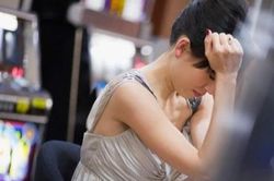 Nỗi ân hận 'không còn cơ hội sửa chữa' của gái trẻ biến mình thành 'đồ chơi' cho đại gia