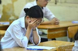 Phụ huynh Hà Nội 'nháo nhào' vì lịch thi vào lớp 10 chuyên trùng nhau