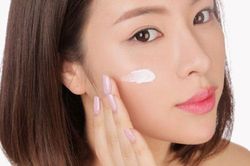 6 nguyên tắc 'bất di bất dịch' khi trang điểm mùa hè