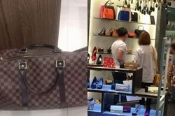 Bố bị lộ chuyện bồ nhí vì con gái khoe với mẹ có đồ nữ trong vali bố