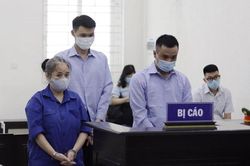 Nhóm đối tượng lưu hành tiền giả bị nhân viên siêu thị 'vạch mặt'
