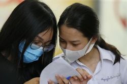 Hồ sơ xét học bạ vào đại học tăng mạnh