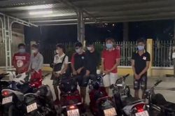 Bị công an vây ráp, nhóm 'quái xế' vứt xe nhảy kênh vẫn không thoát