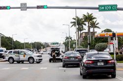 Mỹ: Tấn công bằng súng trong lễ mừng tốt nghiệp ở Miami