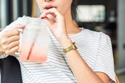 Sai lầm khi làm đẹp nhiều chị em hay mắc phải