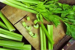 Thực phẩm giúp bạn ăn thoải mái mà không thể tăng cân