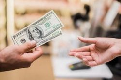 6 quy tắc tiền bạc mà dân văn phòng cần nhớ để không mạo phạm đồng nghiệp