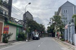 TP. Hà Tĩnh: Đường phố vắng tanh, người dân đóng kín cửa thực hiện cách ly xã hội
