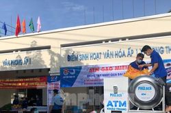 Nơi nào khó khăn, ATM gạo di động có mặt ngay