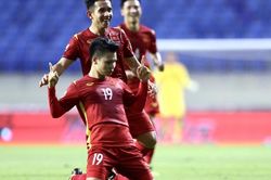 'ĐT Việt Nam không được chìm đắm trong chiến thắng, phải tiếp tục nỗ lực'